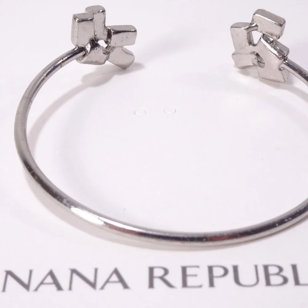 Banana Republic Crystal Baguette Ice Princess Cuff Bracelet NWT 45 - Picture 9 of 15